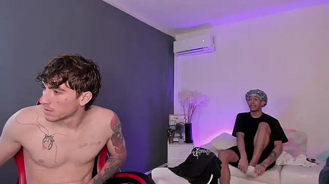 Handsomeboyss19 webcam