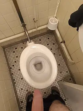 aslaan34 (M young) - Show dick