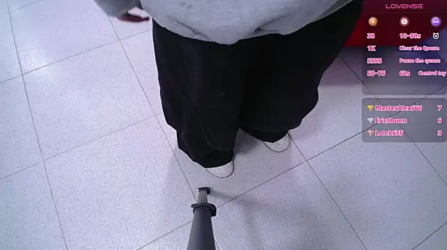 mia_gyutarouwu webcam