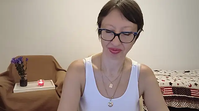 BellaRose_2020 webcam