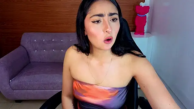 sara_lux_t