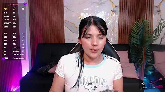 MOONN_TAY webcam
