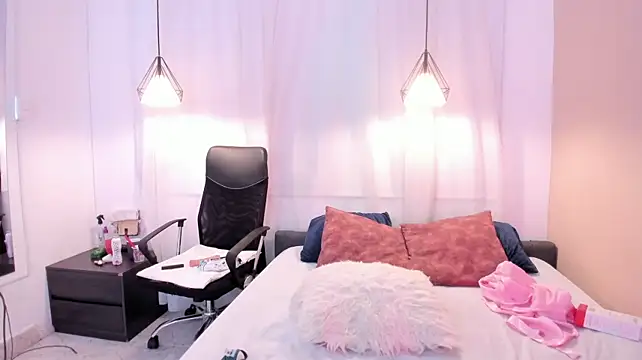 scarletyler webcam