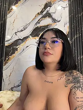 nicole-cooper webcam