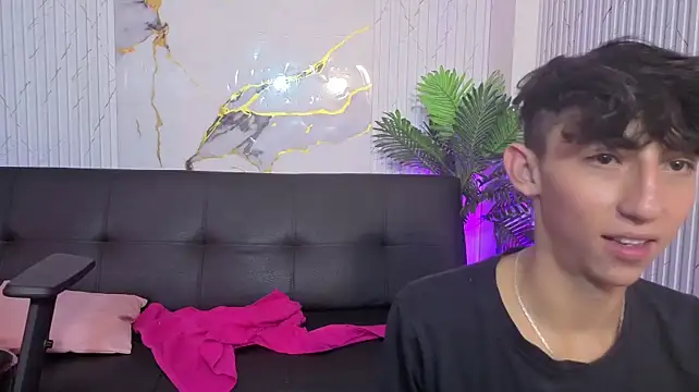 ETHANN_TAY1 webcam