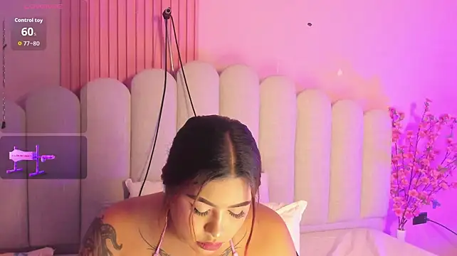 Zoe1_2 webcam