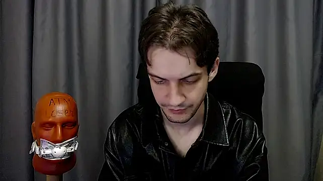 _Damien_thorn_ webcam