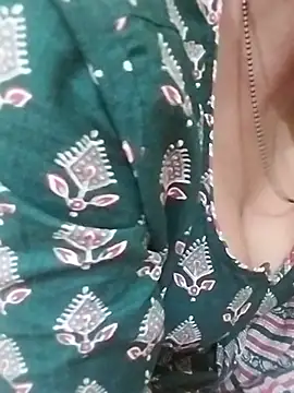 Lovely-Deepa webcam