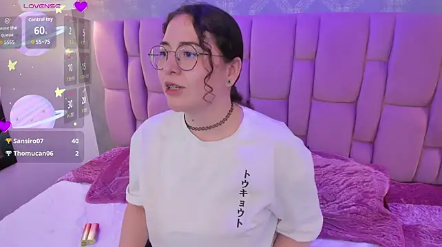 Lily-Moon_ webcam