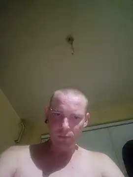piercingpik webcam