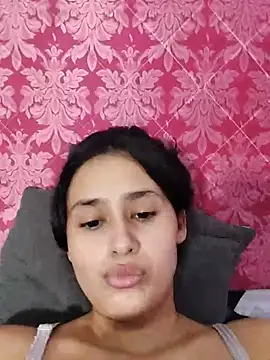 Baby_Elisee live cam on StripChat