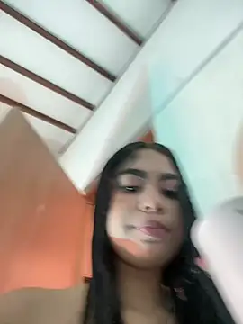 Chloe_moon1 live cam on StripChat