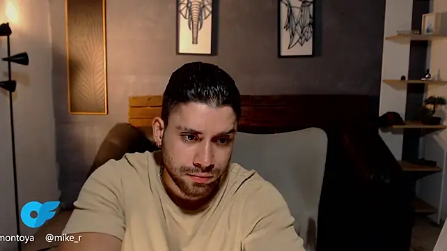 Mike_montoya01 webcam
