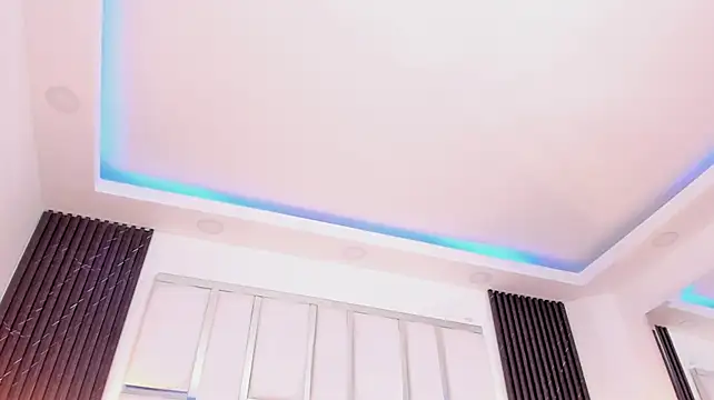 Maia_Clark520 webcam