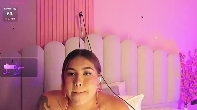 Zoe1_2 webcam