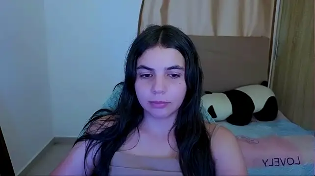 _elenna webcam