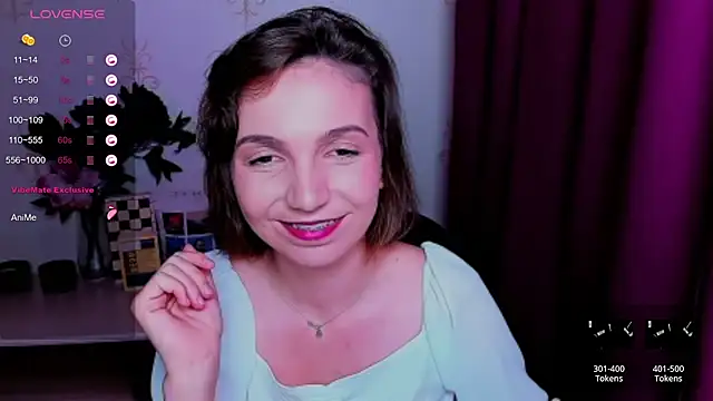 KindHazelHere_ webcam