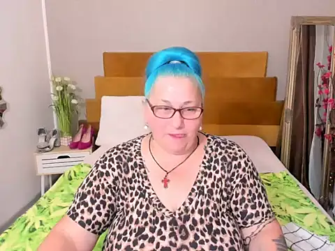 Sugarmommy_69X webcam