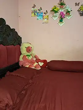 ismanur11 (F young) - Dildo & cocombar fuck & squirt