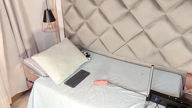 crystal_gilton webcam