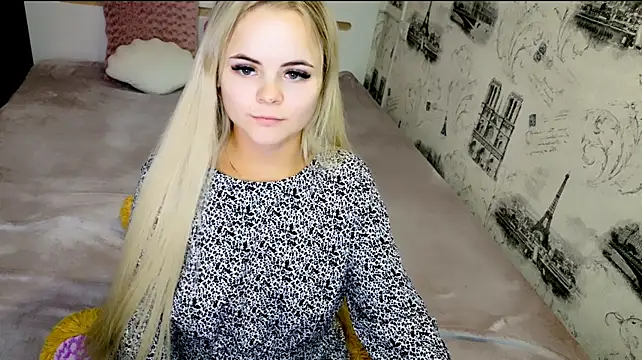 lovely-eyes webcam