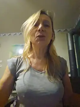 HotLana69 webcam