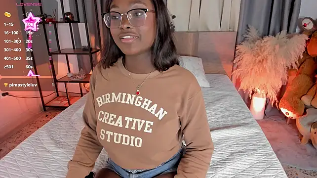 amber_maxwell webcam