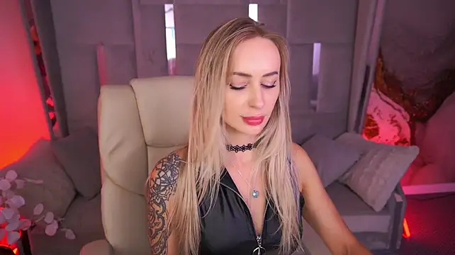 GraceCandy live cam on StripChat
