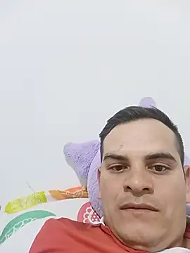 Edwin_Q live cam on StripChat