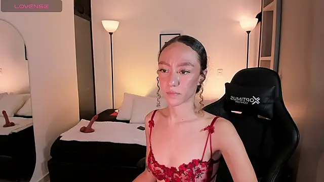 ChloeMoreti webcam