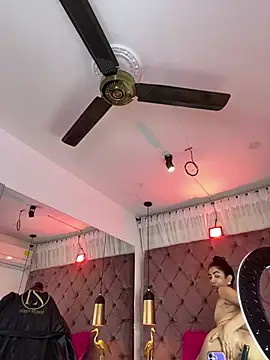 Auri__ webcam
