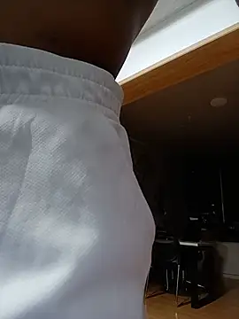 Dante_Knox webcam