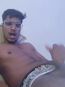rockooo0 (M young) - Cum In Public