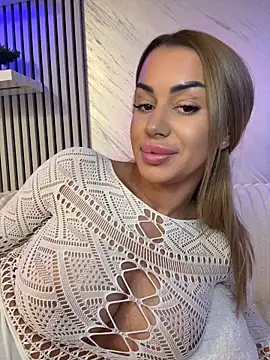 KirstieVegas