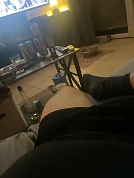 madmiki webcam