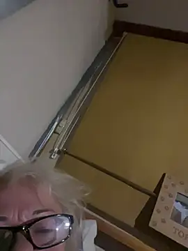 ladyboatlady webcam