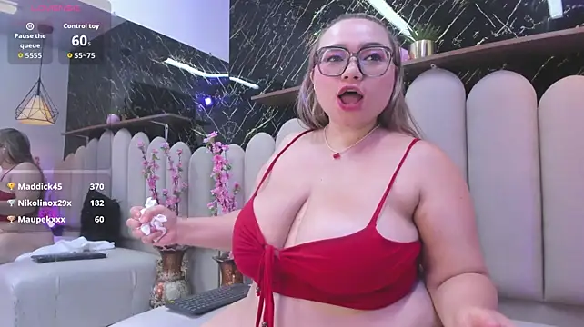 Amber-miller1 webcam