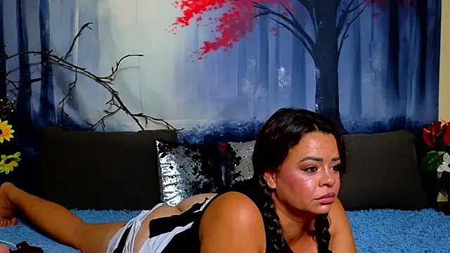 ElizabethEven webcam