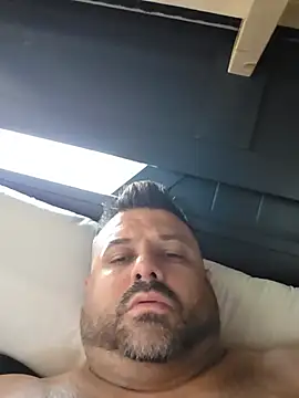 Roddog18's live cam