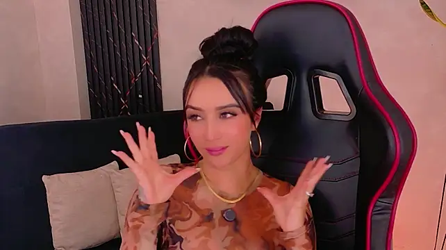 EmmyEvans1 live sex cam