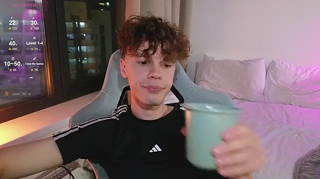 cute_thomas webcam