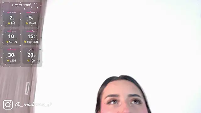 mady_malkovax webcam