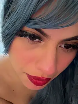 Eva_Feller69