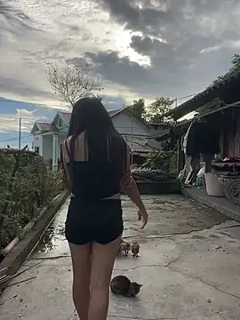 Hikomy- live cam on StripChat