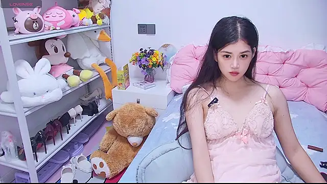 QinQin-888 webcam