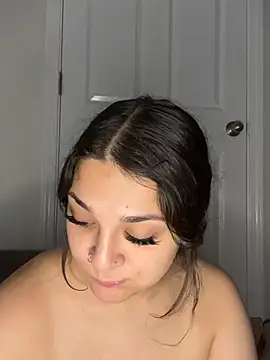 treasurebabii webcam