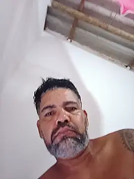 adgato live cam on StripChat