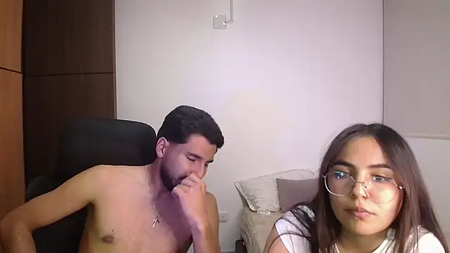 abbyyandmaxx live sex cam