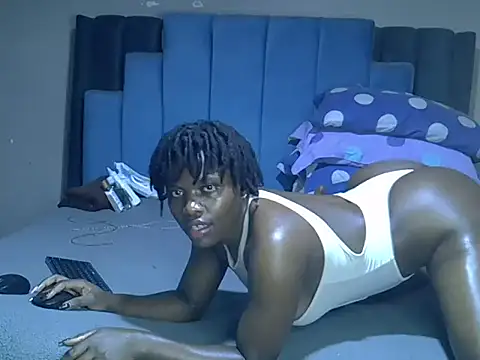 melanin_moon webcam