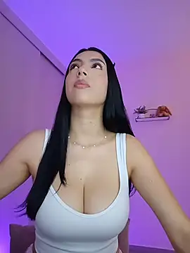 Julie_Bennet webcam